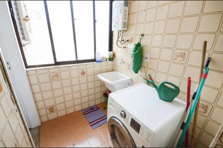Apartamento à venda com 90m², 2 quartos e 1 vaga Apartamento à venda com 90m², 2 quartos e 1 vagaÁrea de Serviço