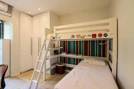 Apartamento à venda com 200m², 3 quartos e 3 vagasQuarto 1