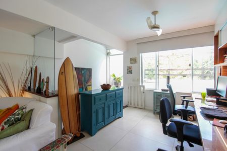 Apartamento à venda com 200m², 3 quartos e 3 vagasSala superior