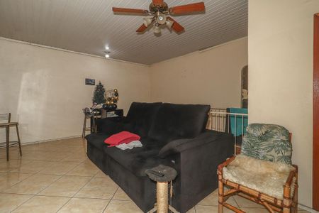 Sala de casa à venda com 6 quartos, 300m² em Sarandi, Porto Alegre