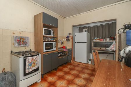 Cozinha de casa à venda com 6 quartos, 300m² em Sarandi, Porto Alegre
