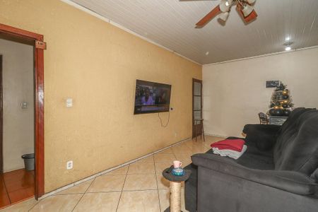 Casa à venda com 6 quartos, 300m² em Sarandi, Porto Alegre