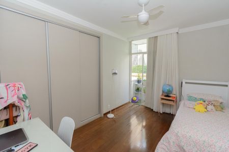 Apartamento à venda com 150m², 4 quartos e 1 vaga Apartamento à venda com 150m², 4 quartos e 1 vagaQuarto 2