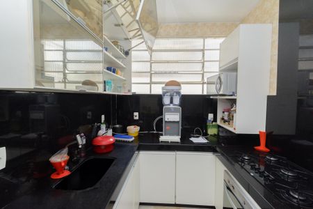 Apartamento à venda com 150m², 4 quartos e 1 vaga Apartamento à venda com 150m², 4 quartos e 1 vagaCozinha