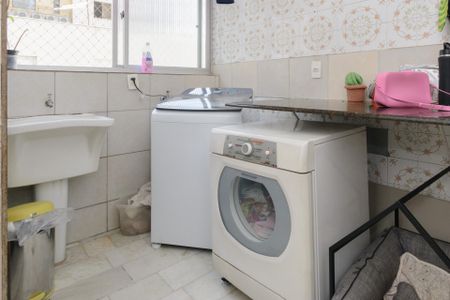 Apartamento à venda com 150m², 4 quartos e 1 vaga Apartamento à venda com 150m², 4 quartos e 1 vagaÁrea de Serviço