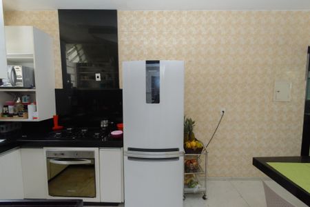 Apartamento à venda com 150m², 4 quartos e 1 vaga Apartamento à venda com 150m², 4 quartos e 1 vagaCozinha
