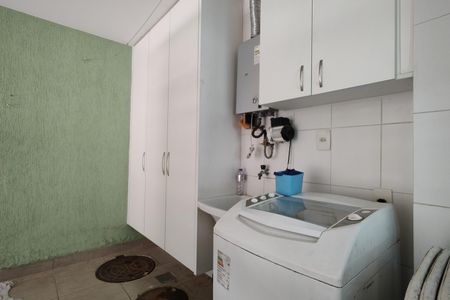 Casa de condomínio à venda com 120m², 3 quartos e 1 vaga Casa de condomínio à venda com 120m², 3 quartos e 1 vagaÁrea de Serviço