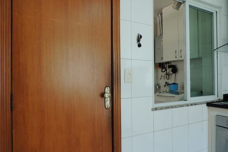 Casa de condomínio à venda com 120m², 3 quartos e 1 vagaCozinha - Armários