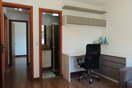 Casa de condomínio à venda com 120m², 3 quartos e 1 vagaQuarto 3 - Suíte