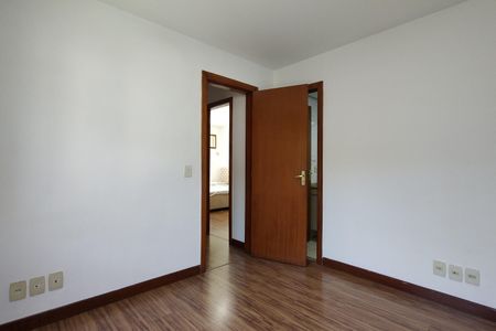 Casa de condomínio à venda com 120m², 3 quartos e 1 vaga Casa de condomínio à venda com 120m², 3 quartos e 1 vagaQuarto suíte 1