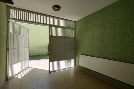 Casa de condomínio à venda com 120m², 3 quartos e 1 vaga Casa de condomínio à venda com 120m², 3 quartos e 1 vagaGaragem