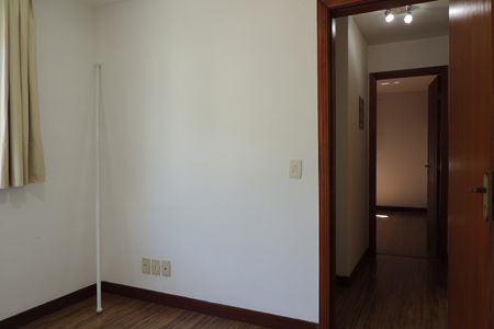 Casa de condomínio à venda com 120m², 3 quartos e 1 vagaQuarto suíte 1