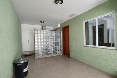 Casa de condomínio à venda com 120m², 3 quartos e 1 vaga Casa de condomínio à venda com 120m², 3 quartos e 1 vagaGaragem