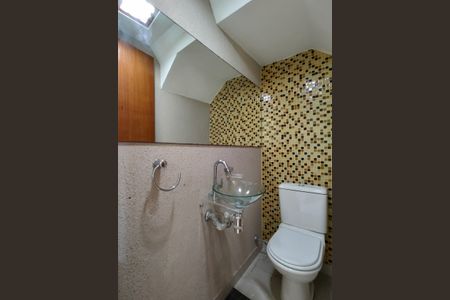 Casa de condomínio à venda com 120m², 3 quartos e 1 vagaLavabo Sala