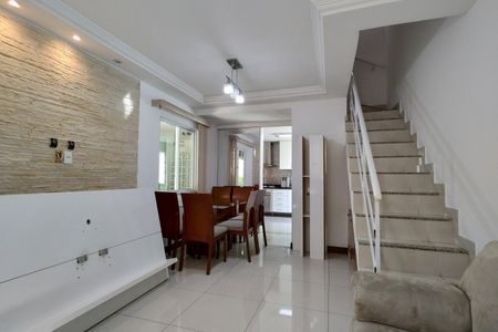 Casa de condomínio à venda com 120m², 3 quartos e 1 vaga Casa de condomínio à venda com 120m², 3 quartos e 1 vagaSala