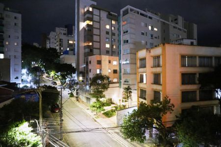 Apartamento à venda com 50m², 1 quarto e 2 vagasVista