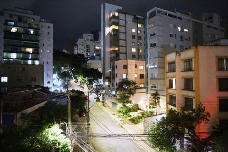 Apartamento à venda com 50m², 1 quarto e 2 vagasVista