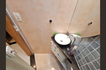 Apartamento à venda com 86m², 2 quartos e sem vagaLavabo