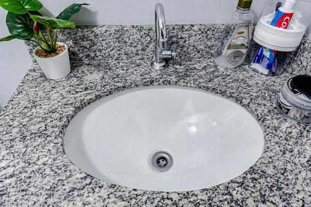 Apartamento à venda com 42m², 2 quartos e sem vagaBanheiro