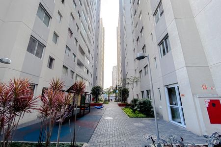 Apartamento à venda com 42m², 2 quartos e sem vagaÁrea comum