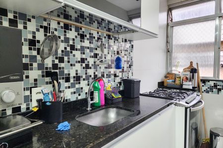 Apartamento à venda com 145m², 4 quartos e 1 vaga Apartamento à venda com 145m², 4 quartos e 1 vagaCozinha