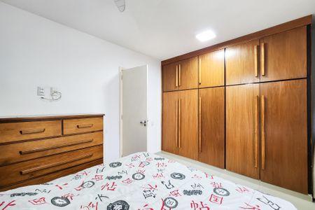 Apartamento à venda com 145m², 4 quartos e 1 vaga Apartamento à venda com 145m², 4 quartos e 1 vagaQuarto 2