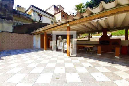 Apartamento à venda com 145m², 4 quartos e 1 vaga Apartamento à venda com 145m², 4 quartos e 1 vagaÁrea Comum