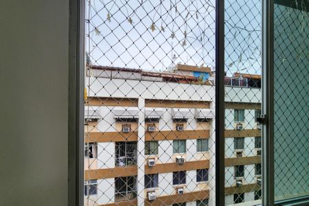 Apartamento à venda com 145m², 4 quartos e 1 vaga Apartamento à venda com 145m², 4 quartos e 1 vagaVista