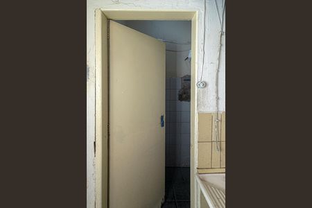 Casa à venda com 500m², 22 quartos e sem vagaBanheiro no corredor Lateral