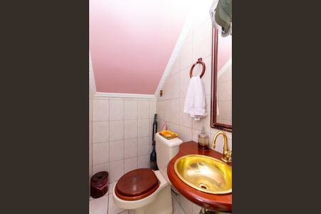 Casa à venda com 143m², 3 quartos e 2 vagasLavabo