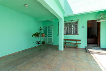 Casa à venda com 143m², 3 quartos e 2 vagasGaragem