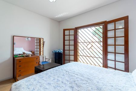 Casa à venda com 143m², 3 quartos e 2 vagasQuarto 1