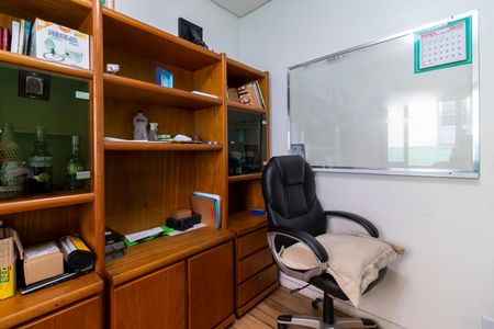 Casa à venda com 143m², 3 quartos e 2 vagasQuarto 2