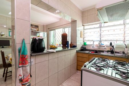 Casa à venda com 143m², 3 quartos e 2 vagasCozinha