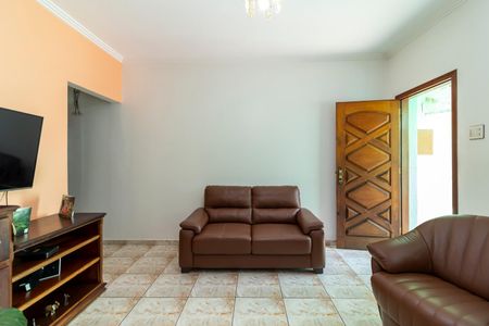 Casa à venda com 143m², 3 quartos e 2 vagasSala de Estar