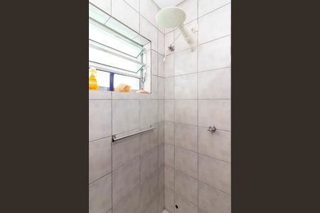 Casa à venda com 143m², 3 quartos e 2 vagasBanheiro 1