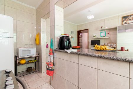 Casa à venda com 143m², 3 quartos e 2 vagasCozinha