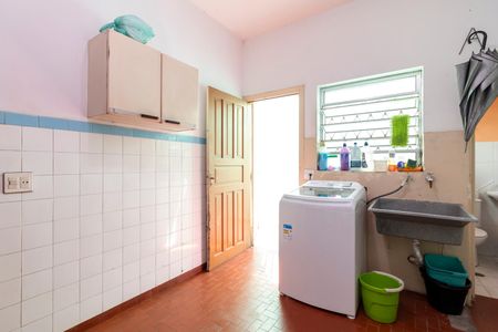 Casa à venda com 143m², 3 quartos e 2 vagasÁrea de Serviço