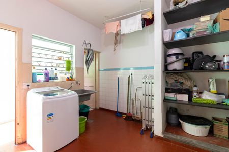 Casa à venda com 143m², 3 quartos e 2 vagasÁrea de Serviço