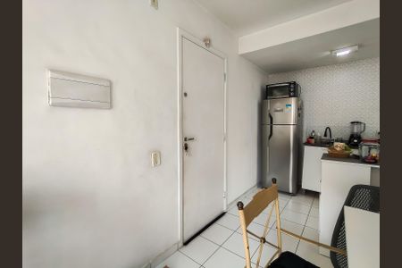 Apartamento para alugar com 60m², 2 quartos e sem vaga Apartamento para alugar com 60m², 2 quartos e sem vagaEntrada