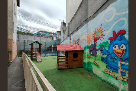 Apartamento para alugar com 60m², 2 quartos e sem vaga Apartamento para alugar com 60m², 2 quartos e sem vagaÁrea comum - Playground