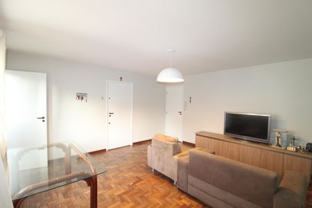 Apartamento à venda com 91m², 2 quartos e sem vagaSala