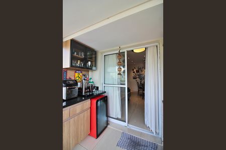 Apartamento para alugar com 64m², 2 quartos e 1 vagaSala Sacada