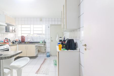 Casa à venda com 150m², 2 quartos e 2 vagasCozinha