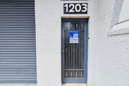 Casa para alugar com 388m², 5 quartos e 14 vagas Casa para alugar com 388m², 5 quartos e 14 vagasPLACA INSTALADA NA FACHADA