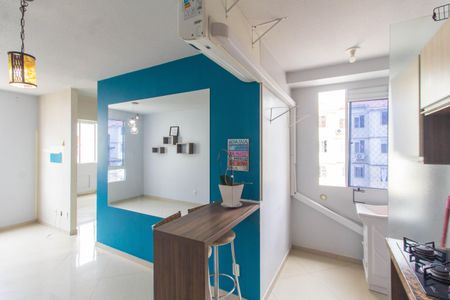 Apartamento à venda com 43m², 2 quartos e 1 vagaCozinha e Área de Serviço