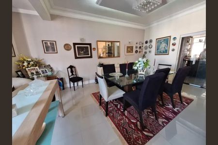 Apartamento à venda com 210m², 4 quartos e 1 vagaFoto 09