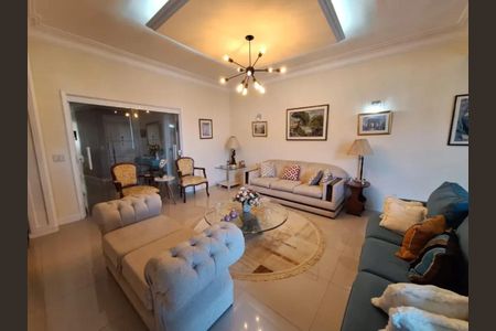 Apartamento à venda com 210m², 4 quartos e 1 vagaFoto 06