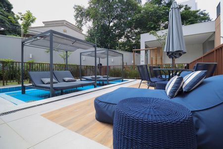 Studio à venda com 24m², 1 quarto e sem vaga Studio à venda com 24m², 1 quarto e sem vagaÁrea comum - Piscina