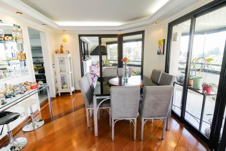Apartamento à venda com 197m², 3 quartos e 3 vagasSala de Jantar